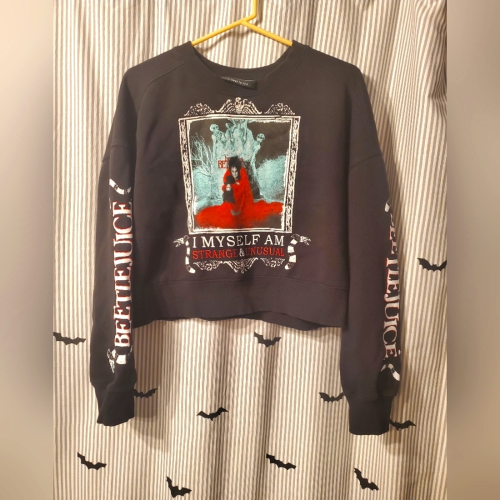 Beetlejuice cropped sweater - Picture 2 of 3